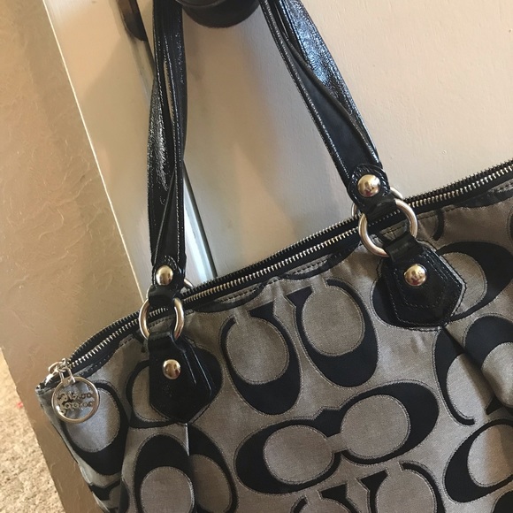 Coach shoulder bag - Picture 4 of 6